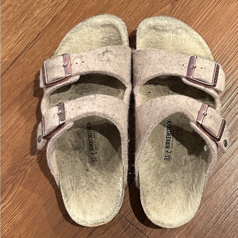 BIRKENSTOCK KIDS ARIZONA RIVET HAPPY LAMB WOOL SOFT PINK 1021201 | size C 13